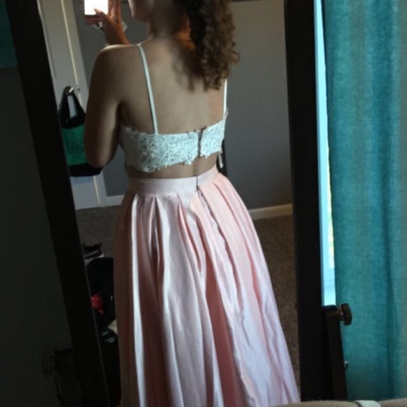 Prom/homecoming dress - Picture 2 of 2